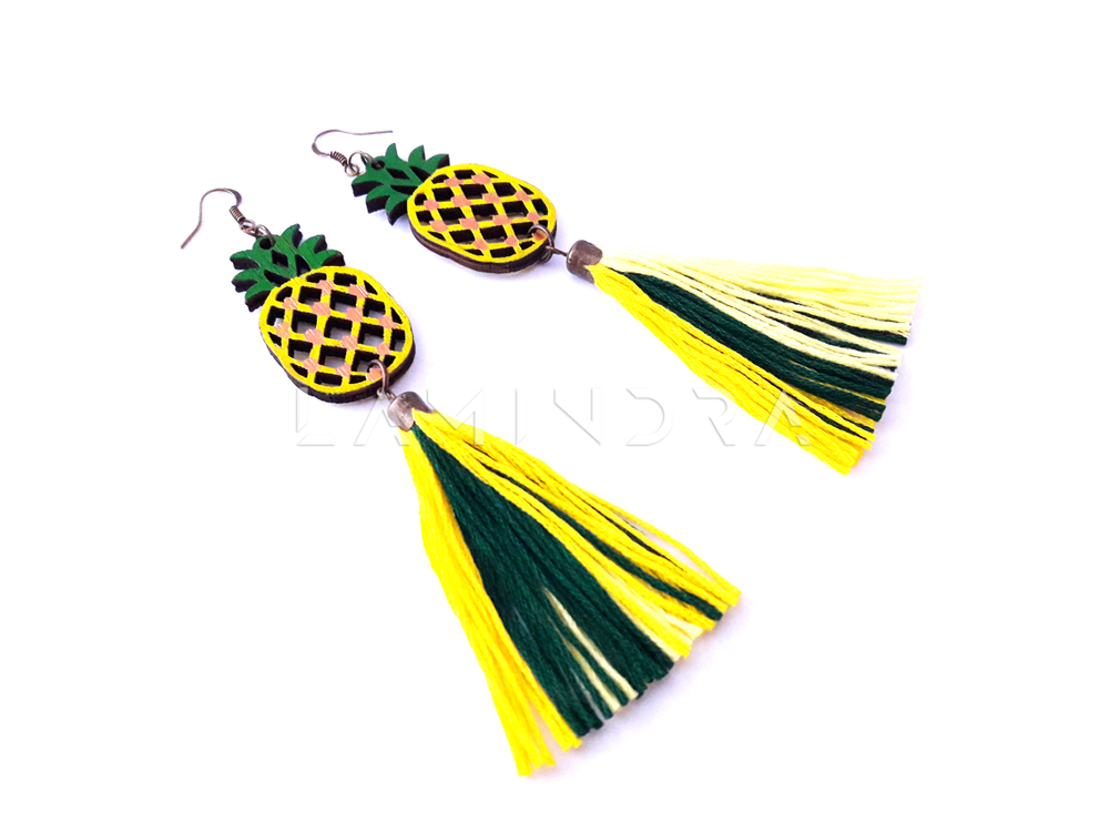 Fülbevalók, kézműves ékszerek: FU020, Ananászos sárga-zöld bojtos fülbevaló